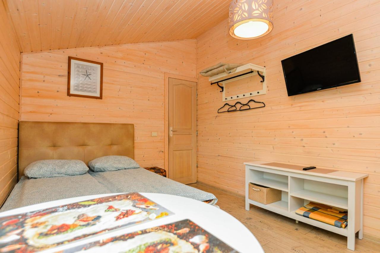 Laimingas Uodas Šventoji Buitenkant foto